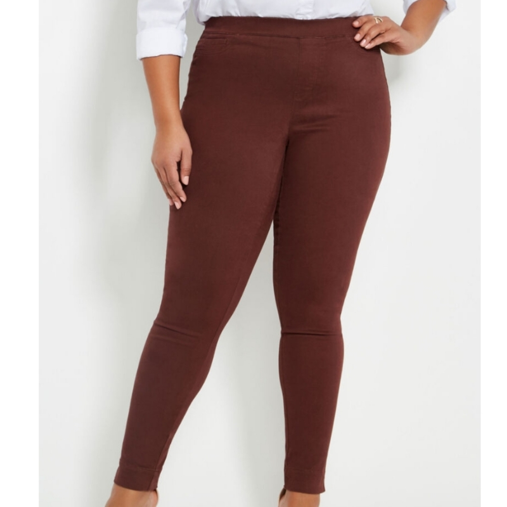 Twill pull on skinny pants.